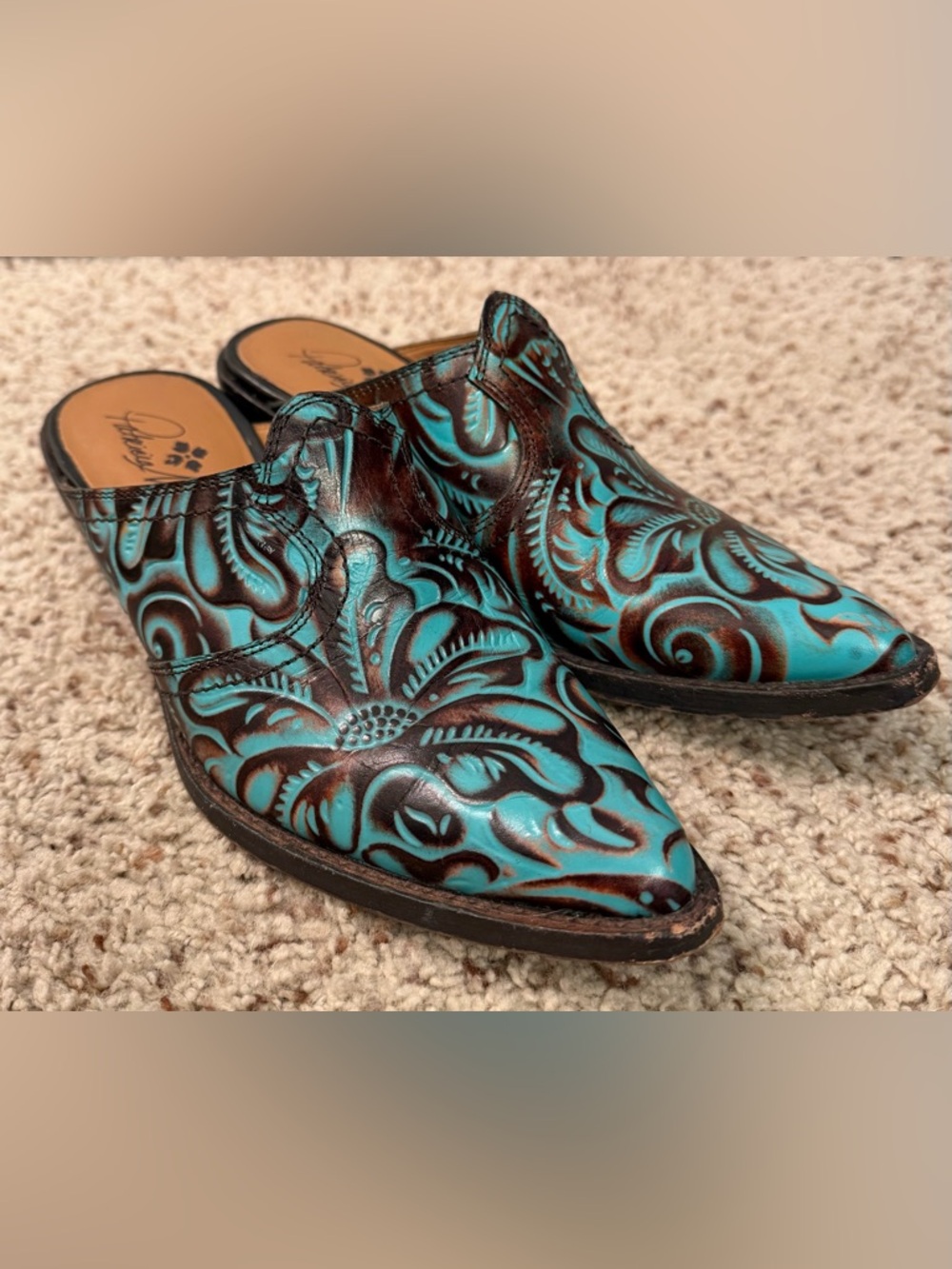 Patricia Nash Tooled Leather Pointed Toe Mules, Brown/Turquoise, Size 5.5 - Picture 3 of 9